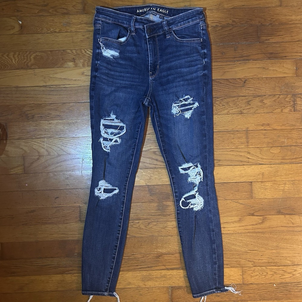 American Eagle Size 8 Next Level Stretch High Rise Jegging Distressed Jeans